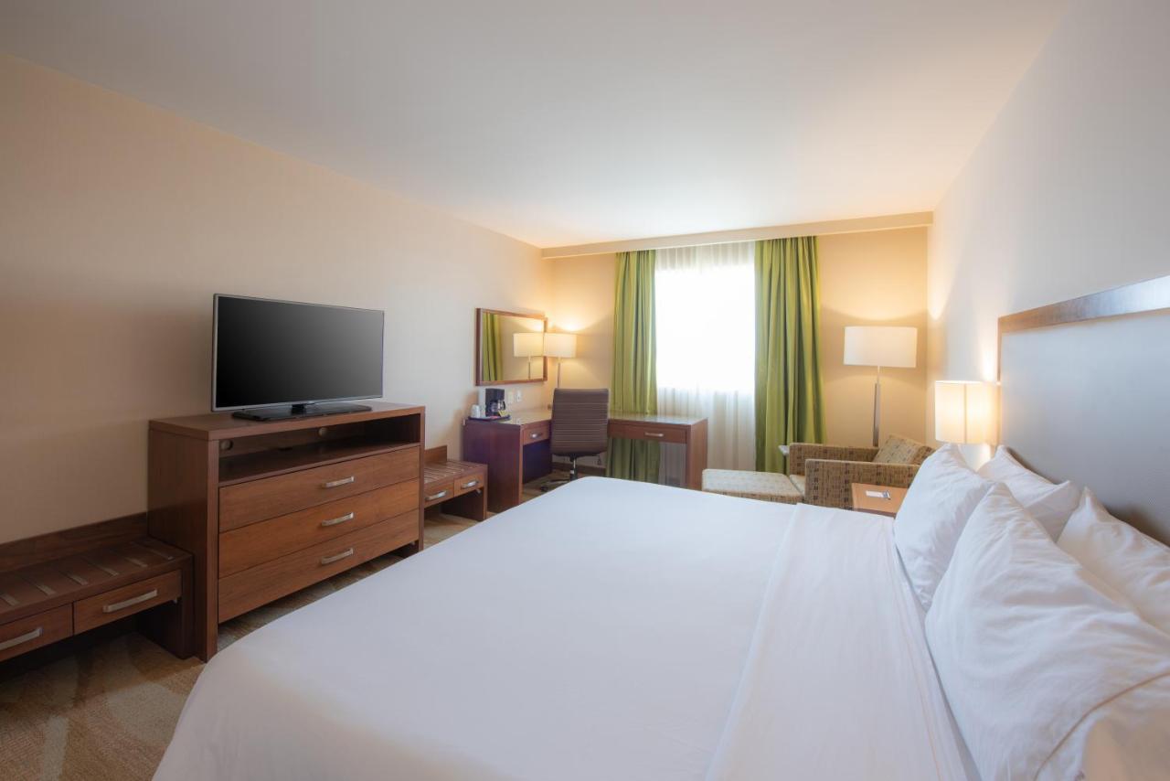 Holiday Inn Express And Suites Celaya By Ihg Buitenkant foto