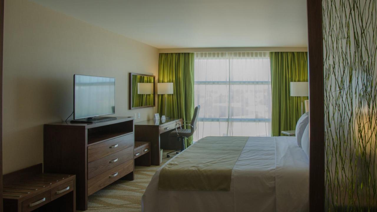 Holiday Inn Express And Suites Celaya By Ihg Buitenkant foto
